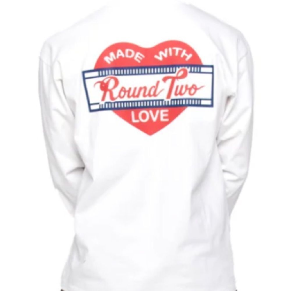 NWT Round Two White Long Sleeve Shirt M Front Pocket Graphic Cotton